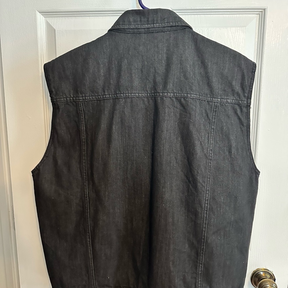 Z1R Men's Black Denim Vest with Snap-Front with Zipper and Chest Pockets - Picture 3 of 9